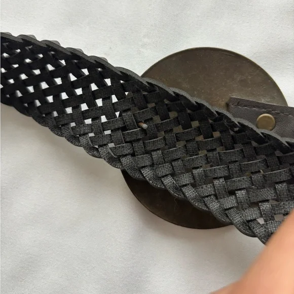 Bohemian braided leather belt with statement metal circle buckle (size OS) - Picture 6 of 8